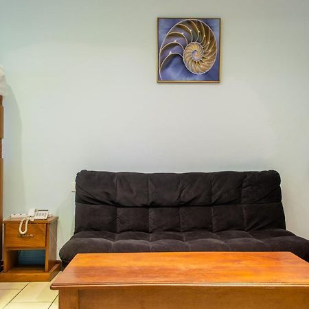 Cowrie Beach Haven Studio Mombasa Exterior photo